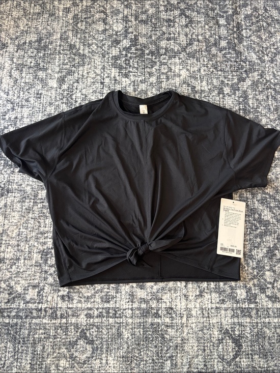 lululemon athletica Tops - NEW Lululemon All-Sport Tie-Front Short Sleeve - size XS - black